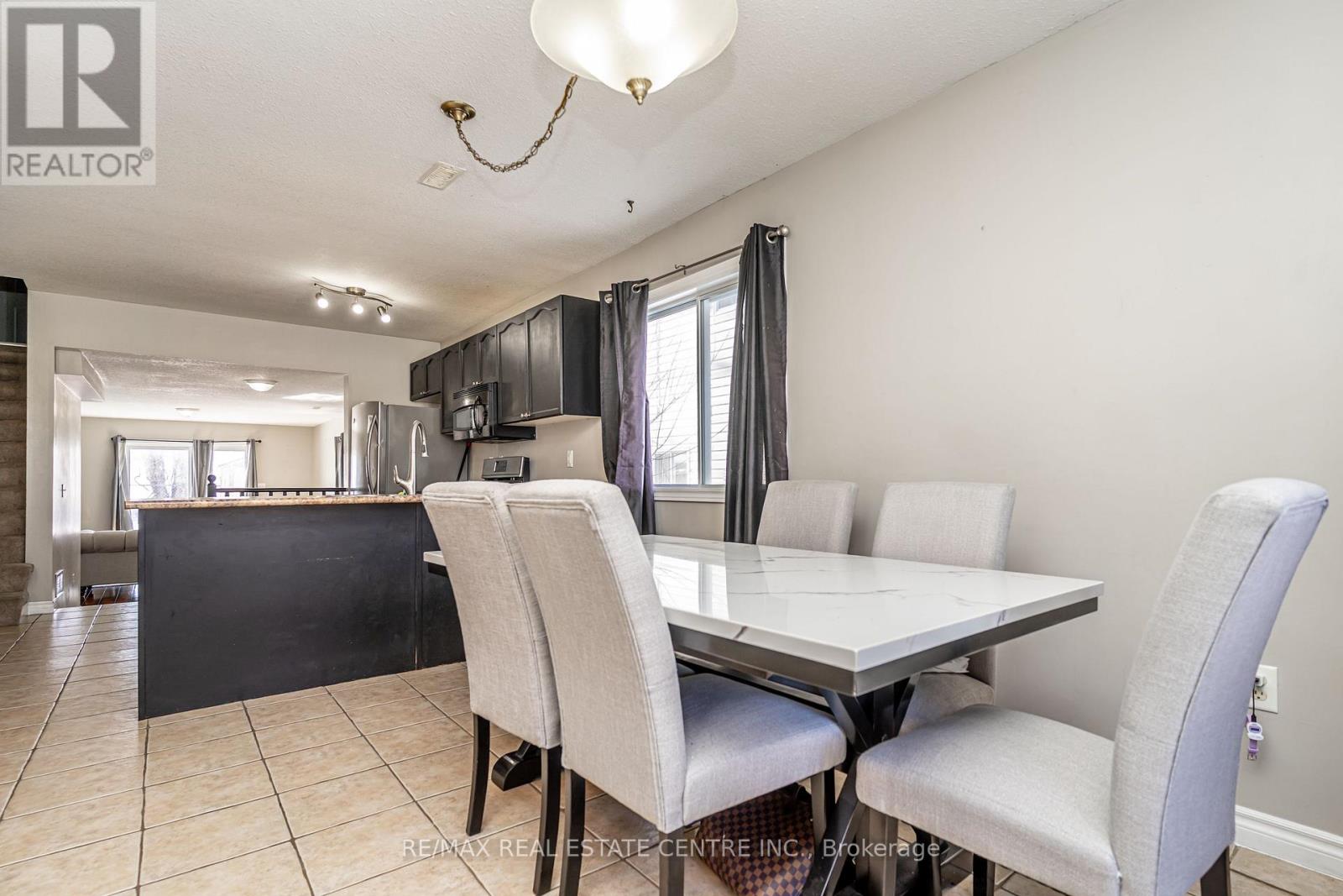 75 Campbell Avenue, Barrie, Ontario  L4N 2T2 - Photo 5 - S12791310