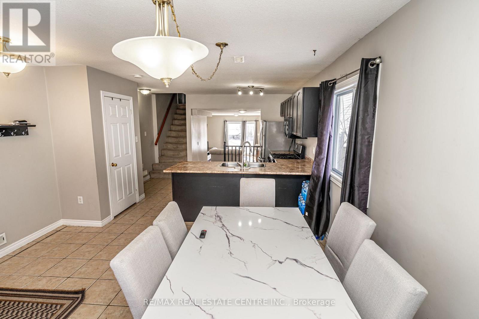 75 Campbell Avenue, Barrie, Ontario  L4N 2T2 - Photo 6 - S12791310