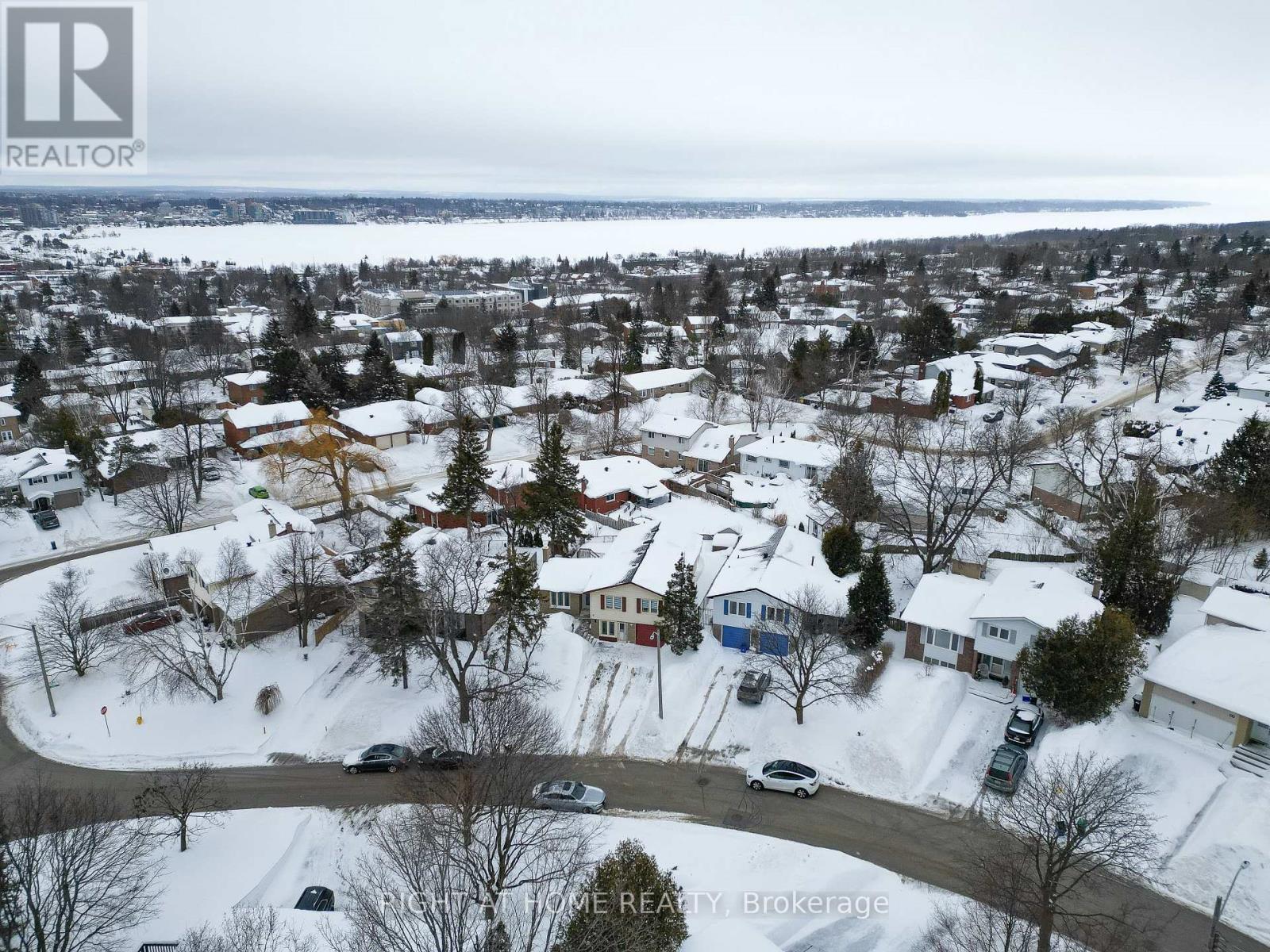 5 Carol Road, Barrie (Allandale Heights), Ontario  L4N 3P6 - Photo 25 - S12791316