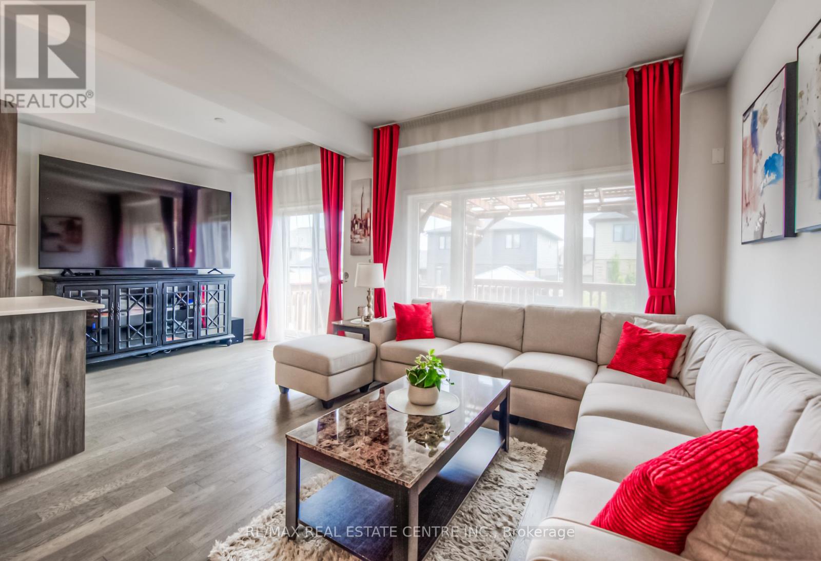 19 Baker Lane, Brant, Ontario  N3L 0K3 - Photo 7 - X12790998