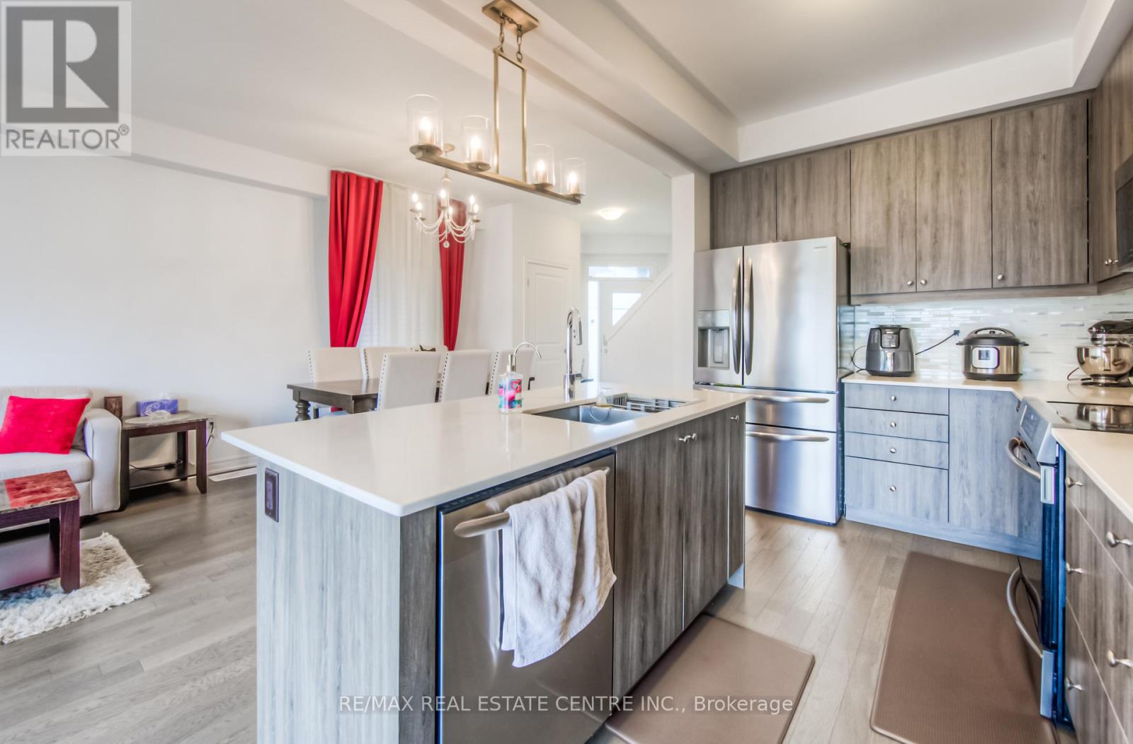 19 Baker Lane, Brant, Ontario  N3L 0K3 - Photo 13 - X12790998