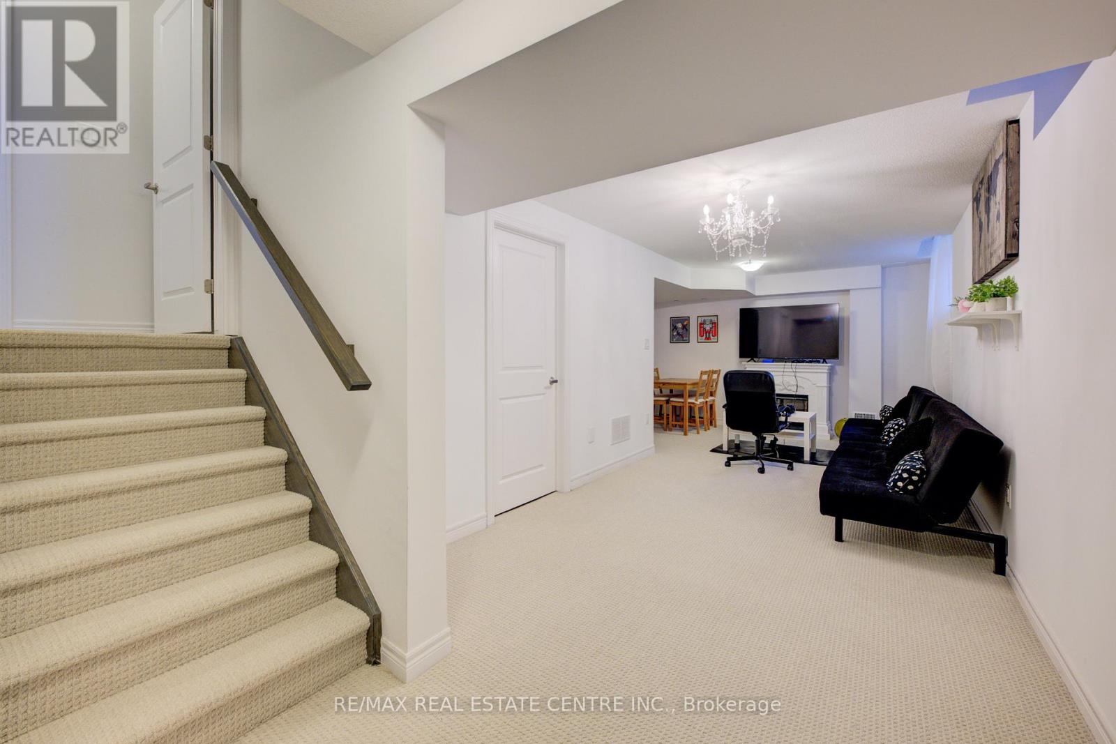 19 Baker Lane, Brant, Ontario  N3L 0K3 - Photo 35 - X12790998