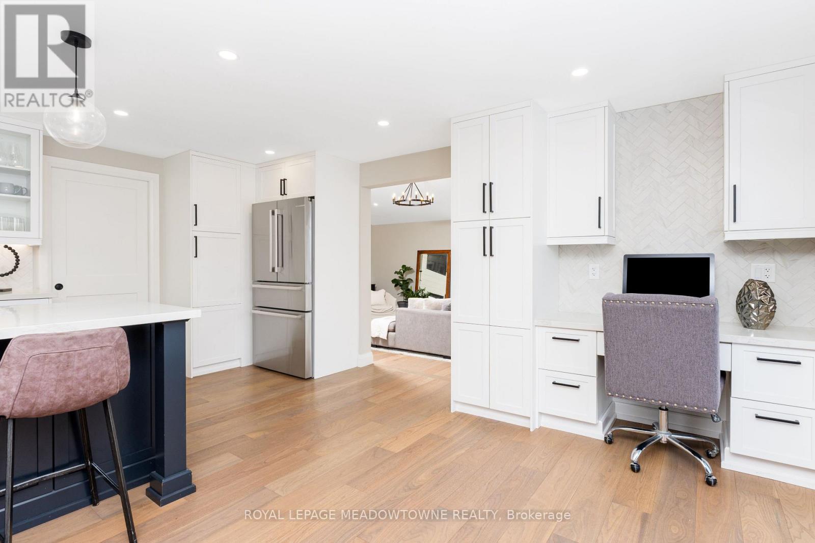 70 River Drive, Halton Hills, Ontario  L7G 2J2 - Photo 17 - W12791336