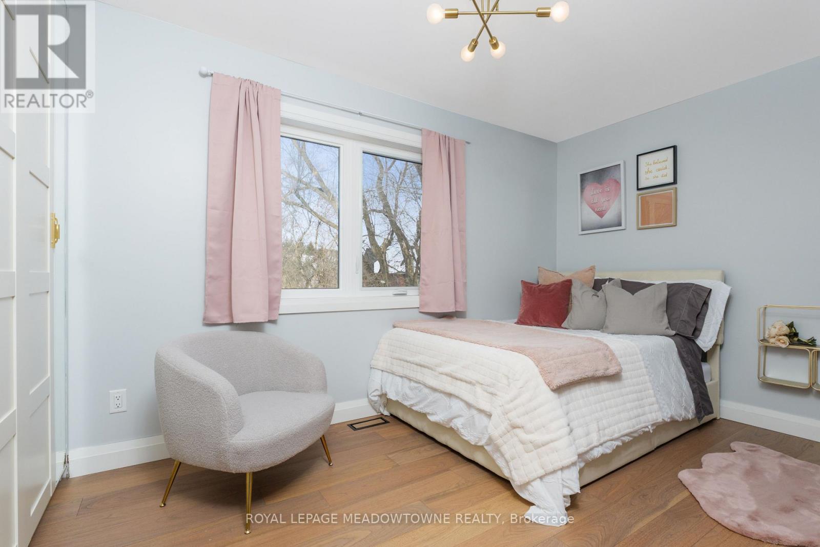 70 River Drive, Halton Hills, Ontario  L7G 2J2 - Photo 31 - W12791336