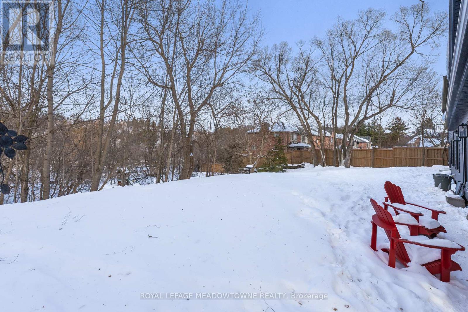 70 River Drive, Halton Hills, Ontario  L7G 2J2 - Photo 39 - W12791336