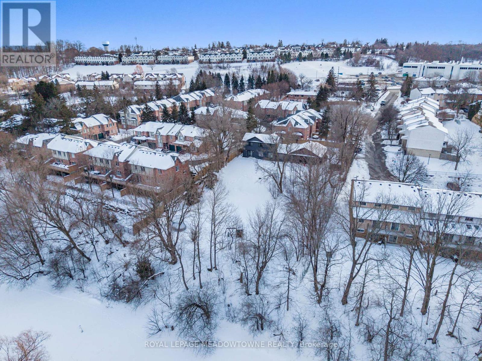 70 River Drive, Halton Hills, Ontario  L7G 2J2 - Photo 48 - W12791336