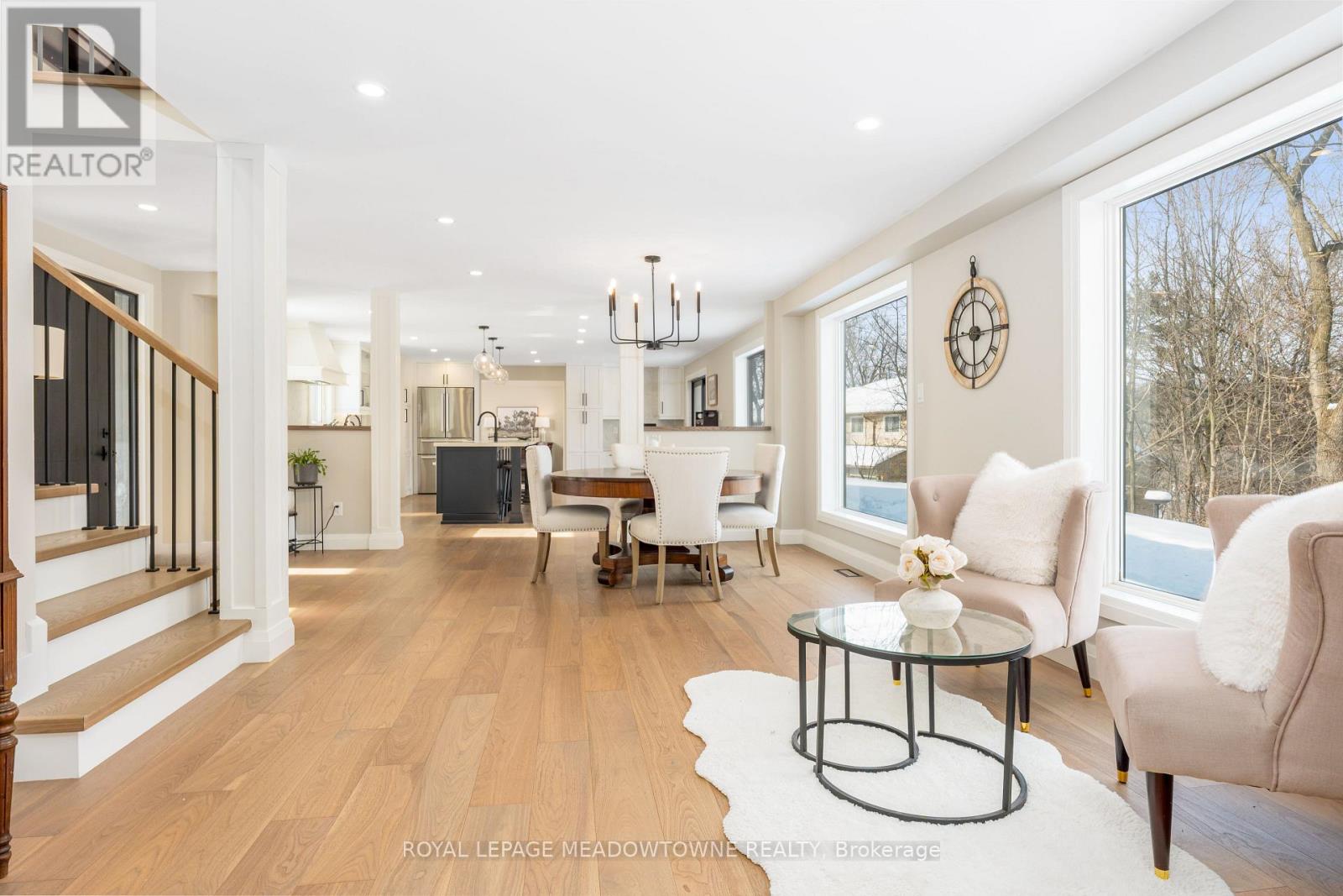 70 River Drive, Halton Hills, Ontario  L7G 2J2 - Photo 6 - W12791336