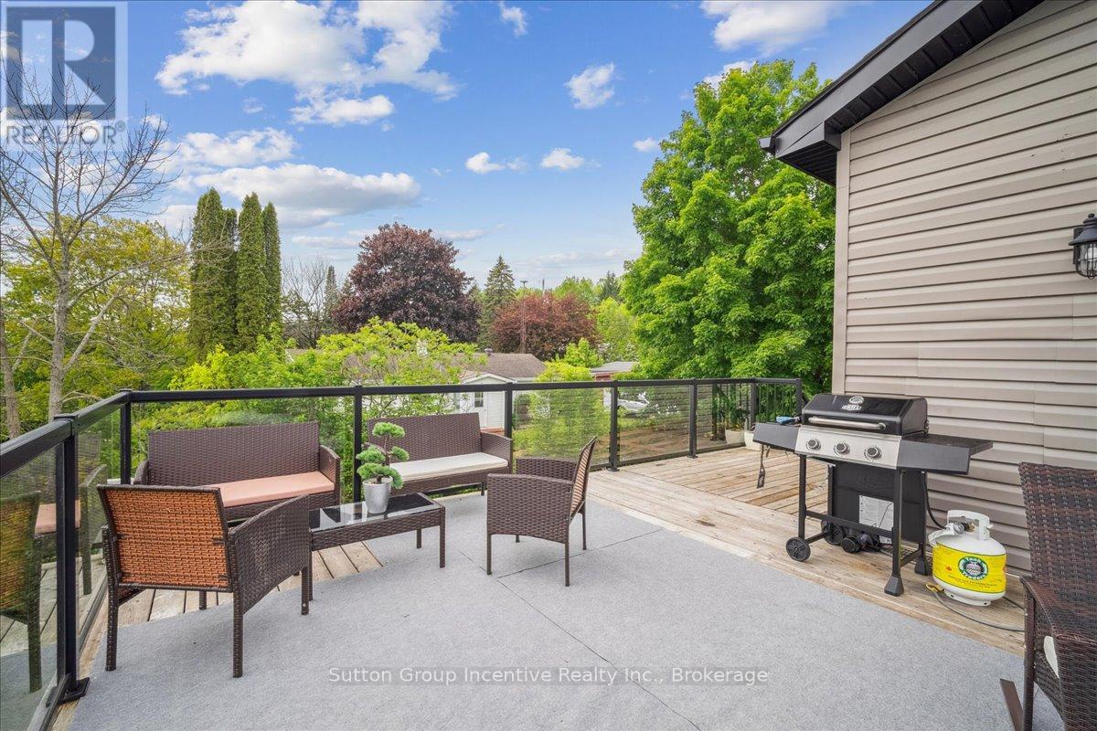 339520 Presqu'ile Road, Georgian Bluffs, Ontario  N0H 2T0 - Photo 21 - X12419322