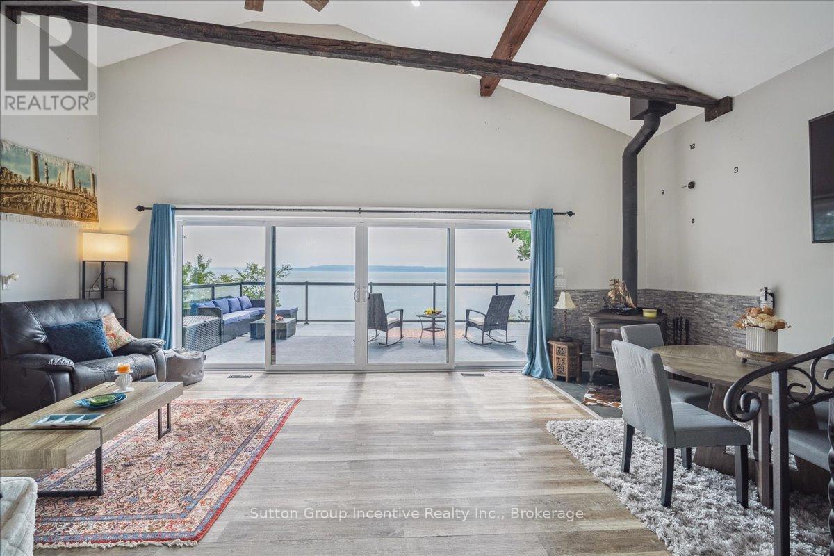 339520 Presqu'ile Road, Georgian Bluffs, Ontario  N0H 2T0 - Photo 6 - X12419322