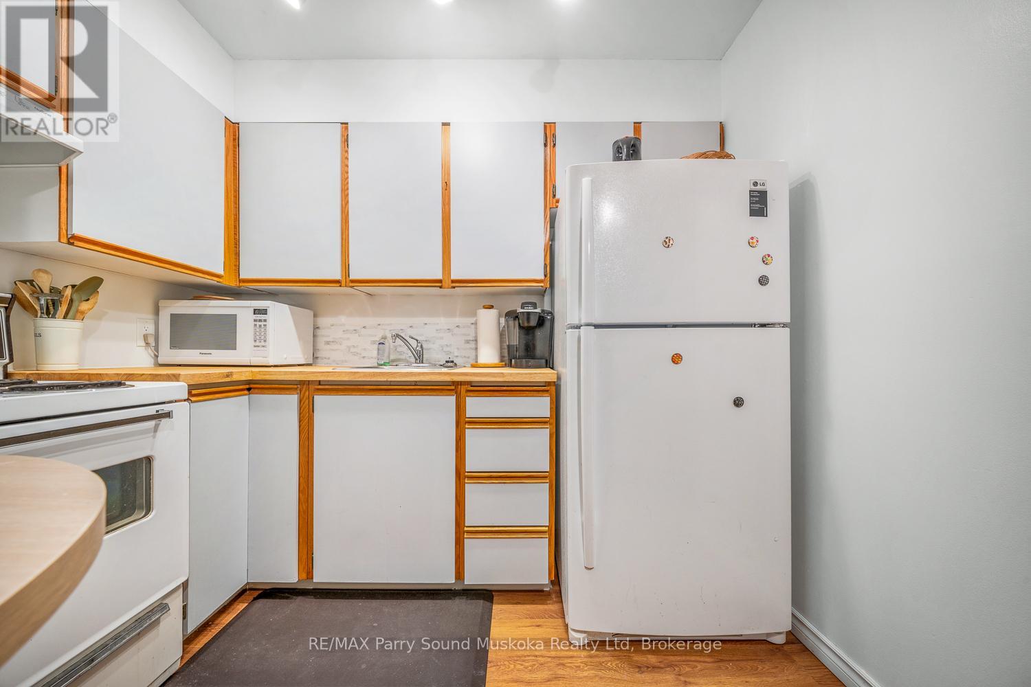 12 - 1 Georgian Bay Avenue, Parry Sound, Ontario  P2A 3B1 - Photo 14 - X12791390