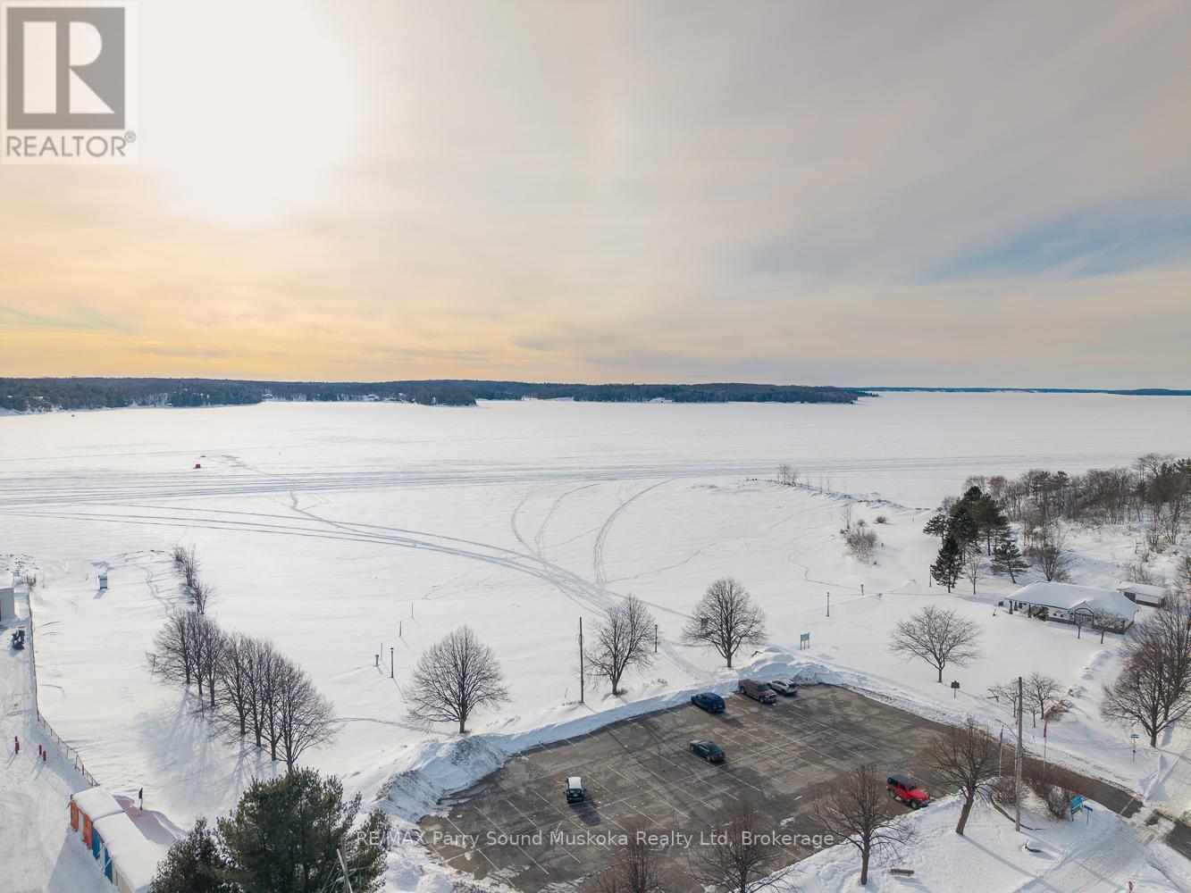 12 - 1 Georgian Bay Avenue, Parry Sound, Ontario  P2A 3B1 - Photo 2 - X12791390