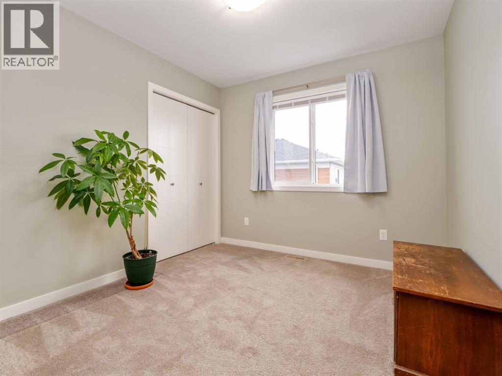 327 Mildred Dobbs Boulevard N, Lethbridge, Alberta  T1H 6G7 - Photo 33 - A2286537