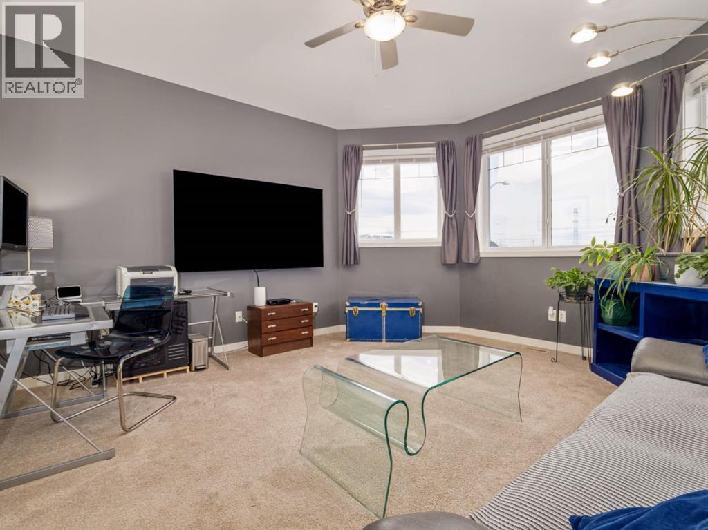 327 Mildred Dobbs Boulevard N, Lethbridge, Alberta  T1H 6G7 - Photo 28 - A2286537