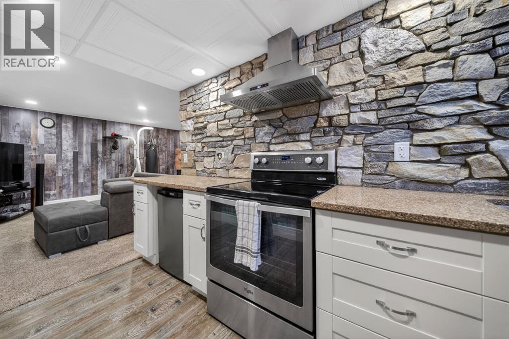 740 Lake Ontario Drive Se, Calgary, Alberta  T2J 3J8 - Photo 31 - A2282637