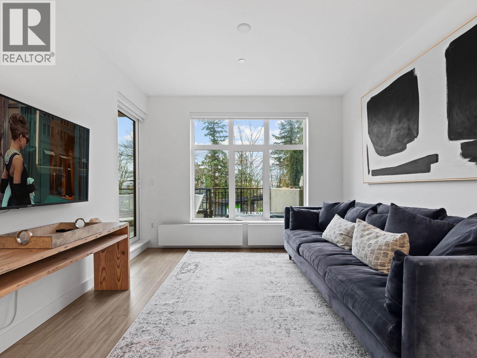 107 733 E 3rd Street, North Vancouver, British Columbia  V7L 1G8 - Photo 1 - R3090101