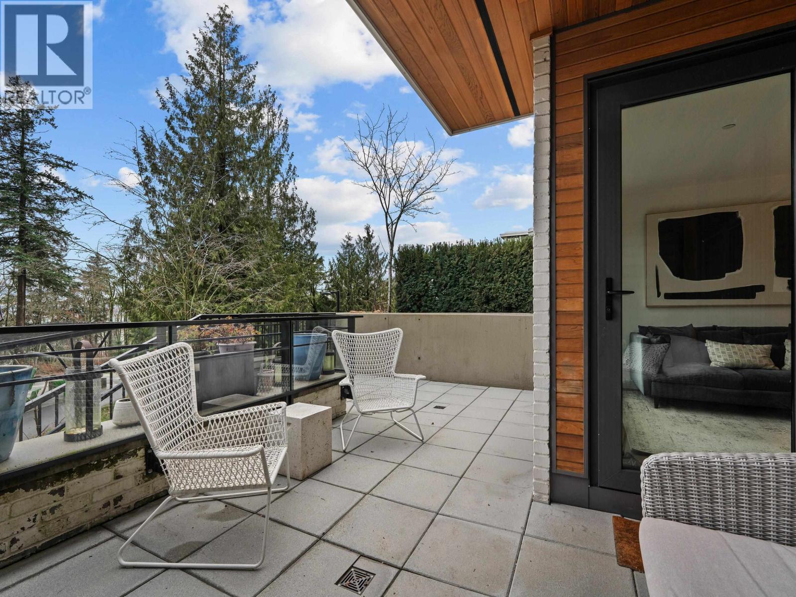 107 733 E 3rd Street, North Vancouver, British Columbia  V7L 1G8 - Photo 29 - R3090101