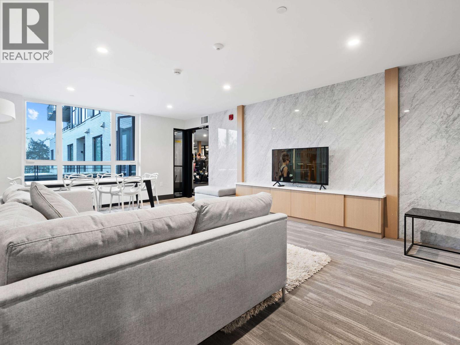 107 733 E 3rd Street, North Vancouver, British Columbia  V7L 1G8 - Photo 36 - R3090101