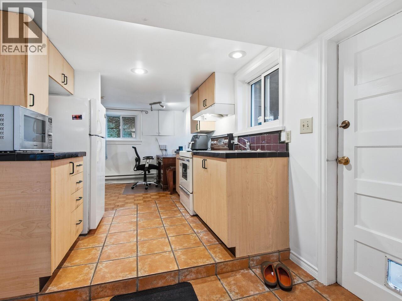 3039 Grant Street, Vancouver, British Columbia  V5K 3H8 - Photo 20 - R3090099