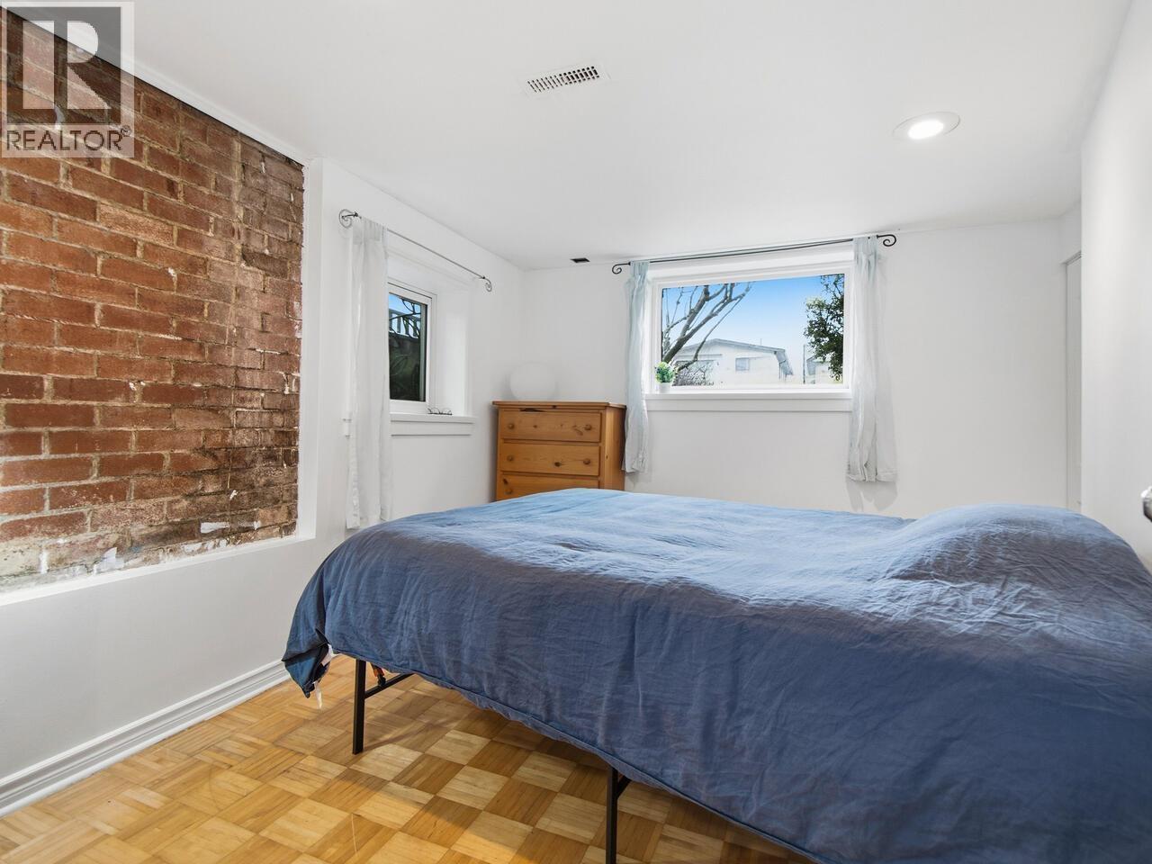 3039 Grant Street, Vancouver, British Columbia  V5K 3H8 - Photo 25 - R3090099