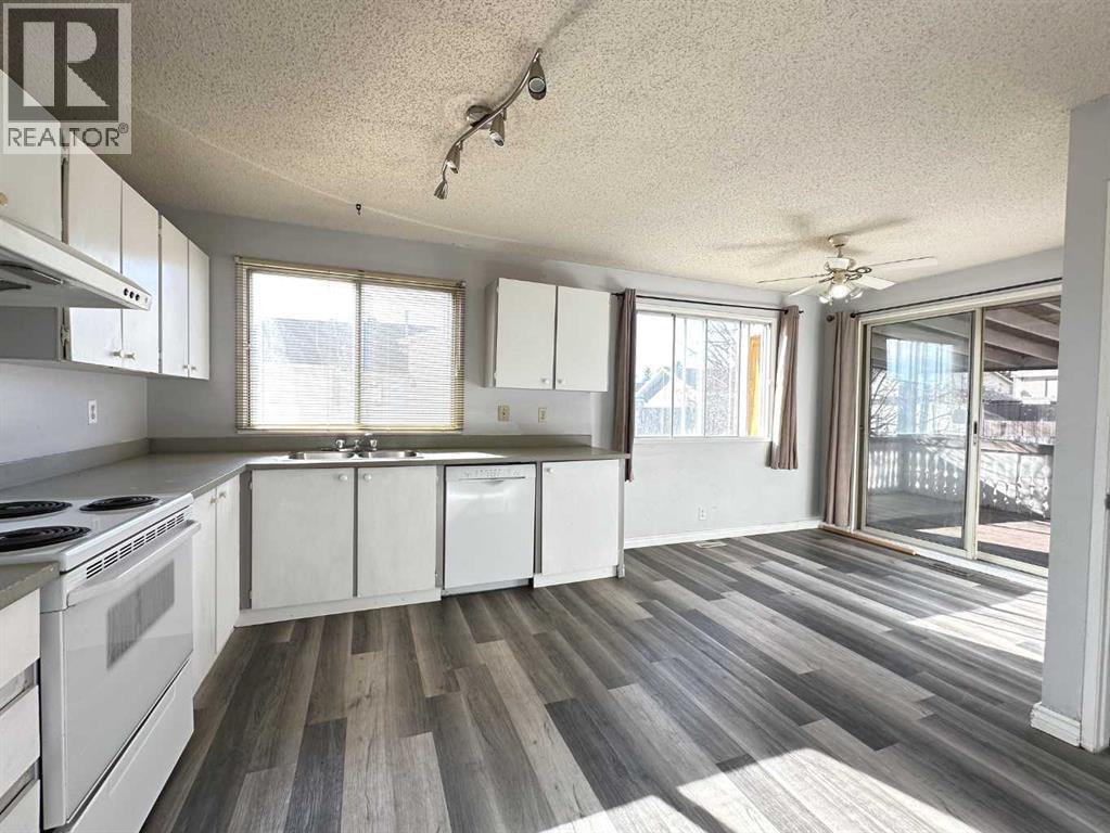 83 Falshire Way Ne, Calgary, Alberta  T3J 2C7 - Photo 10 - A2286559