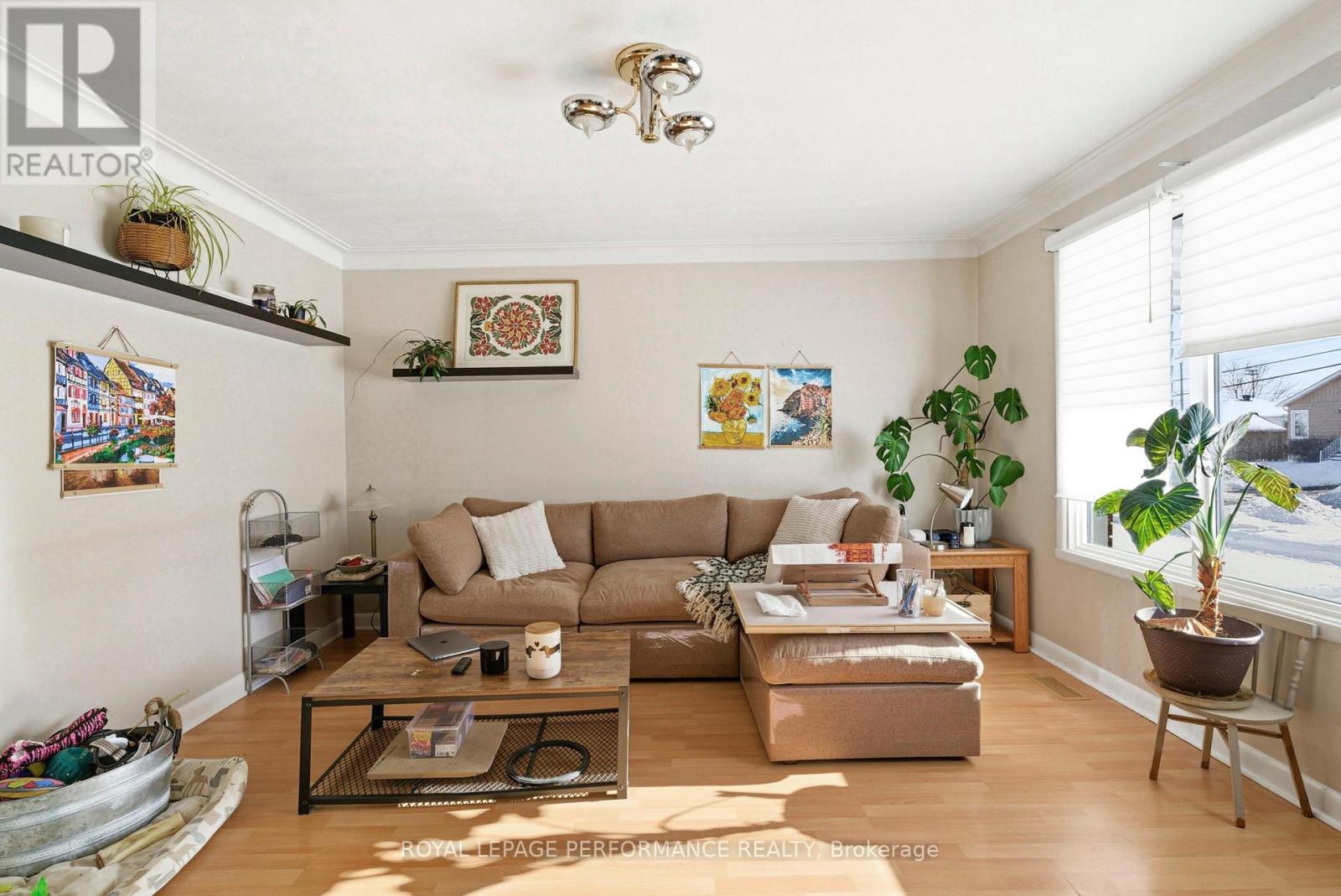 253 Sunnyside Avenue, Cornwall, Ontario  K6H 3E5 - Photo 7 - X12791380