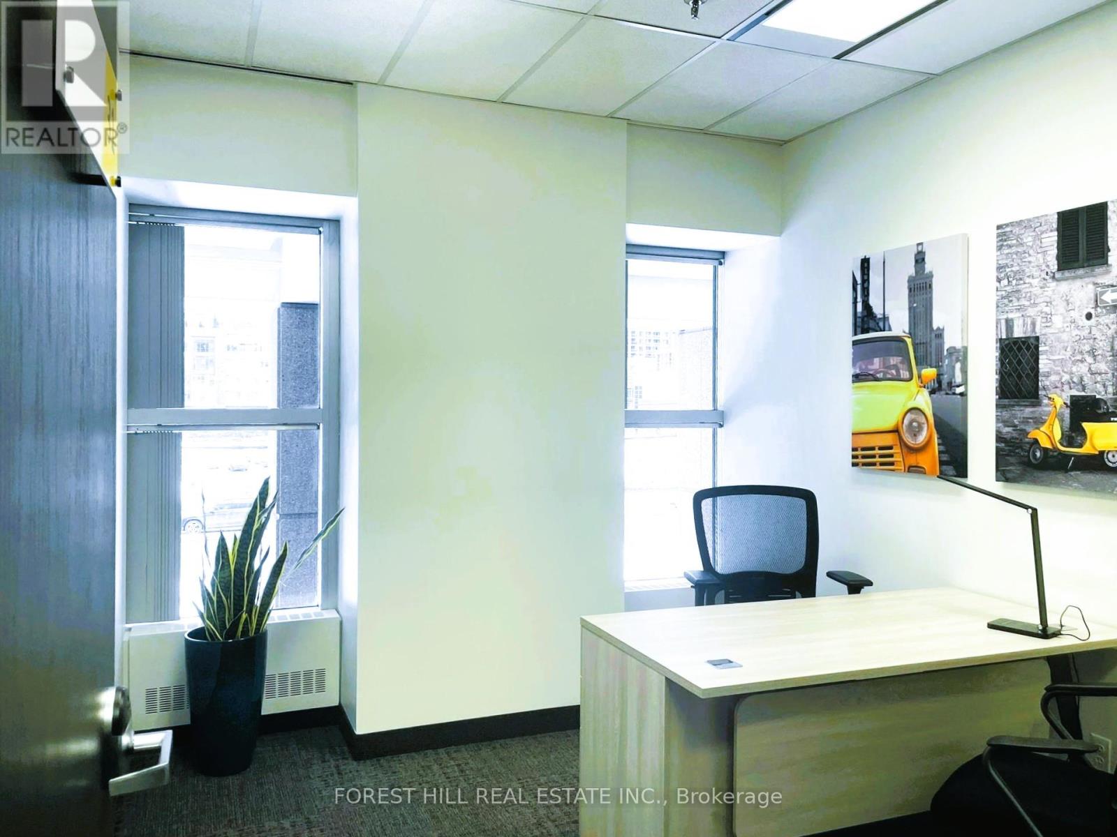 200-31 - 350 Burnhamthorpe Road W, Mississauga, Ontario  L5B 3J1 - Photo 16 - W12791360