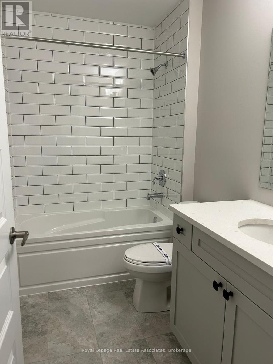 416 - 480 Gordon Krantz Avenue, Milton, Ontario  L9E 1Z4 - Photo 17 - W12791362