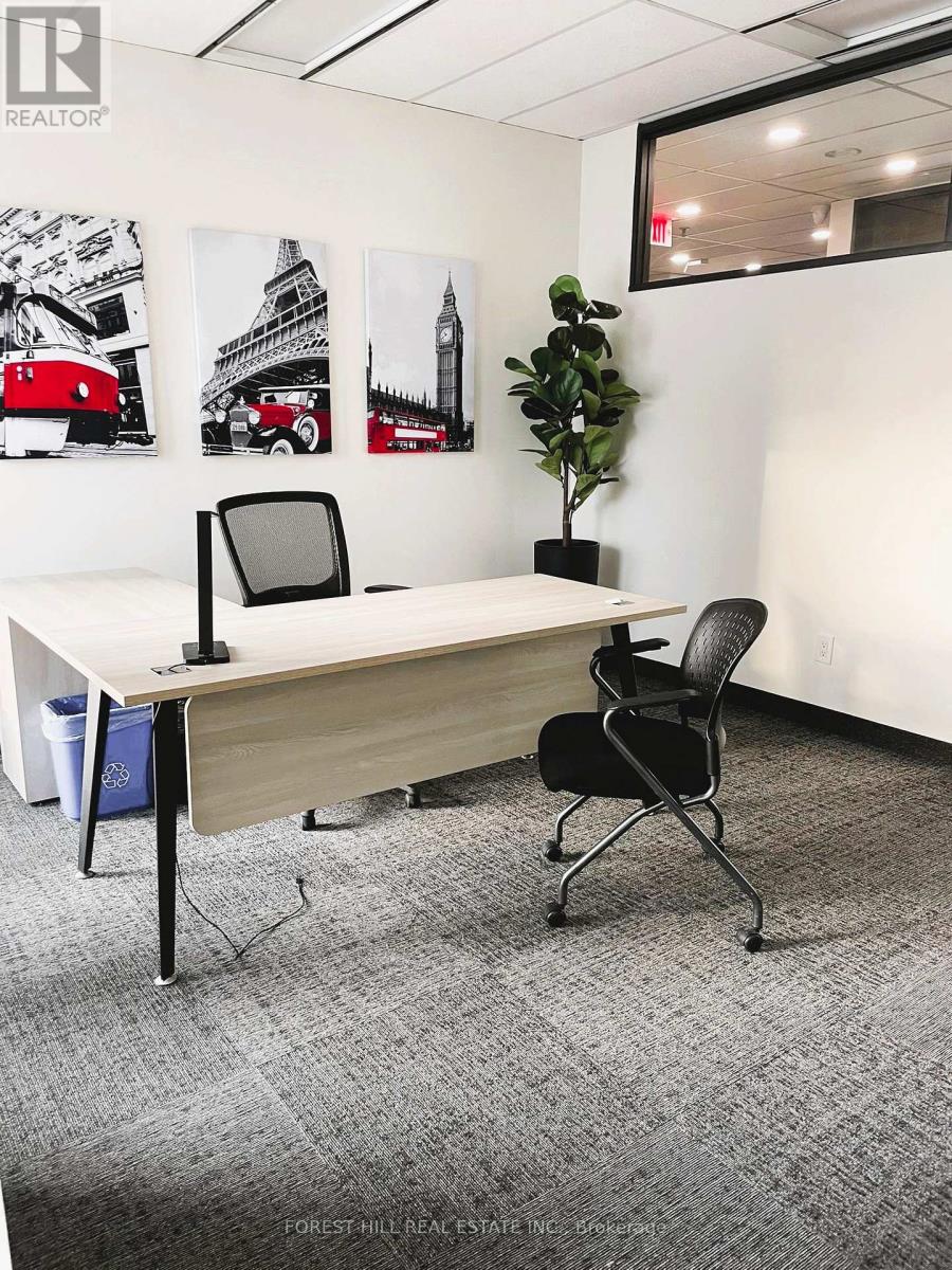 200-22 - 350 Burnhamthorpe Road W, Mississauga, Ontario  L5B 3J1 - Photo 15 - W12791366