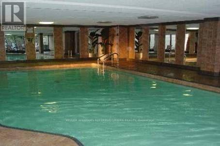 502 - 300 Webb Drive, Mississauga, Ontario  L5B 3W3 - Photo 6 - W12791368