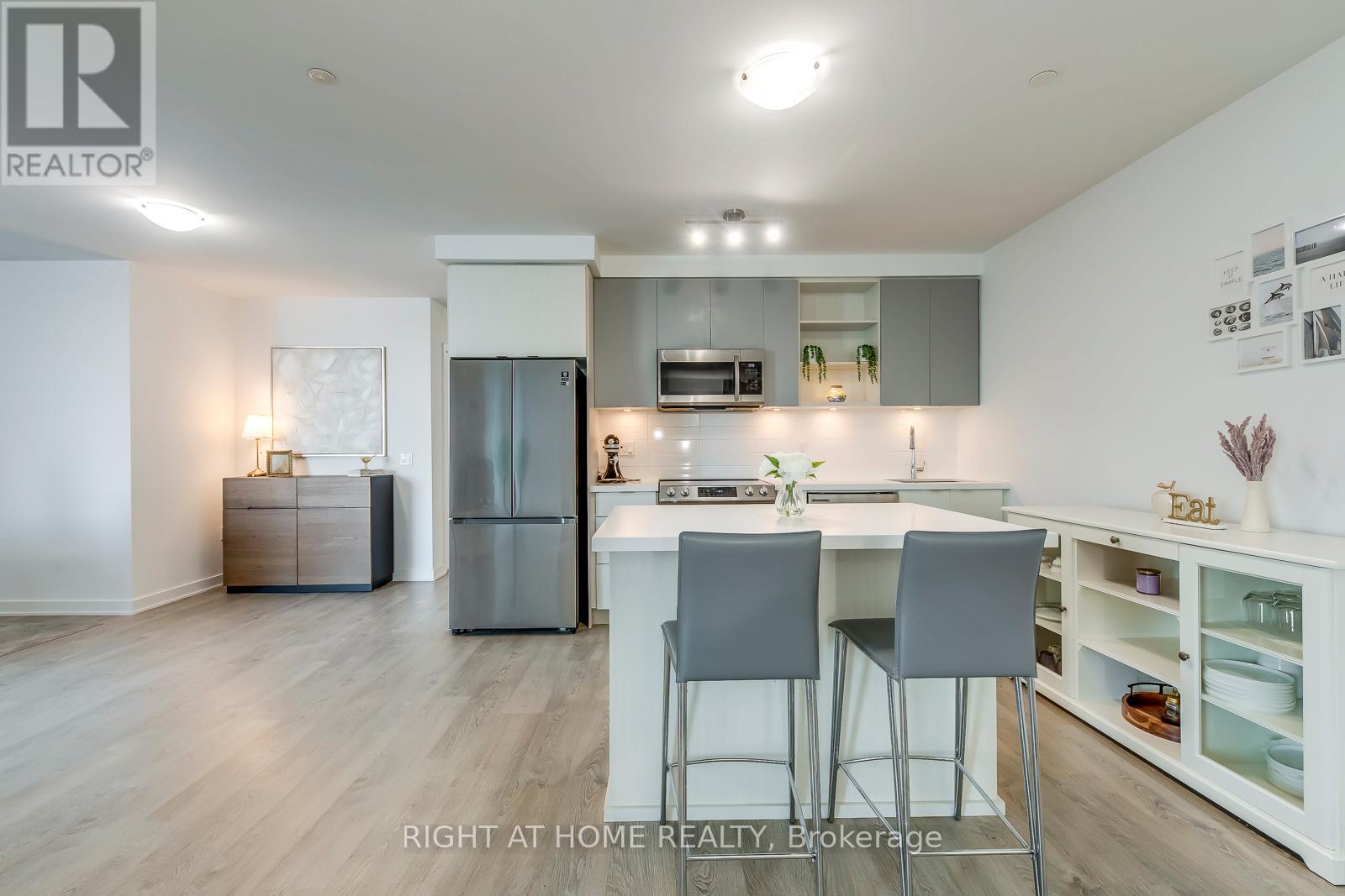 206 - 4675 Metcalfe Avenue, Mississauga, Ontario  L5M 0Z8 - Photo 12 - W12791392