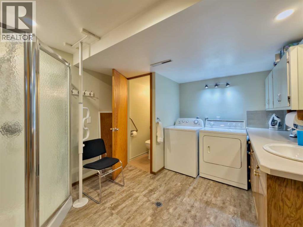 2401 74 Street, Coleman, Alberta  T0K 0M0 - Photo 36 - A2286586