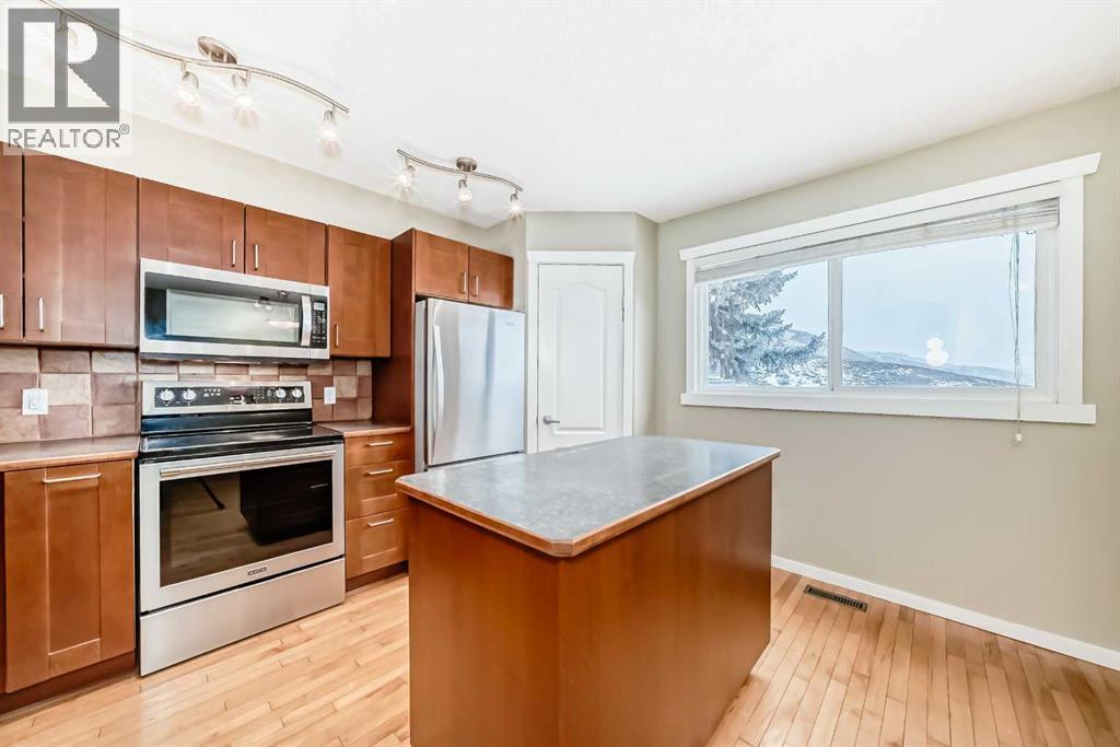 28, 800 Bowcroft Place, Cochrane, Alberta  T4C 1B9 - Photo 10 - A2272048