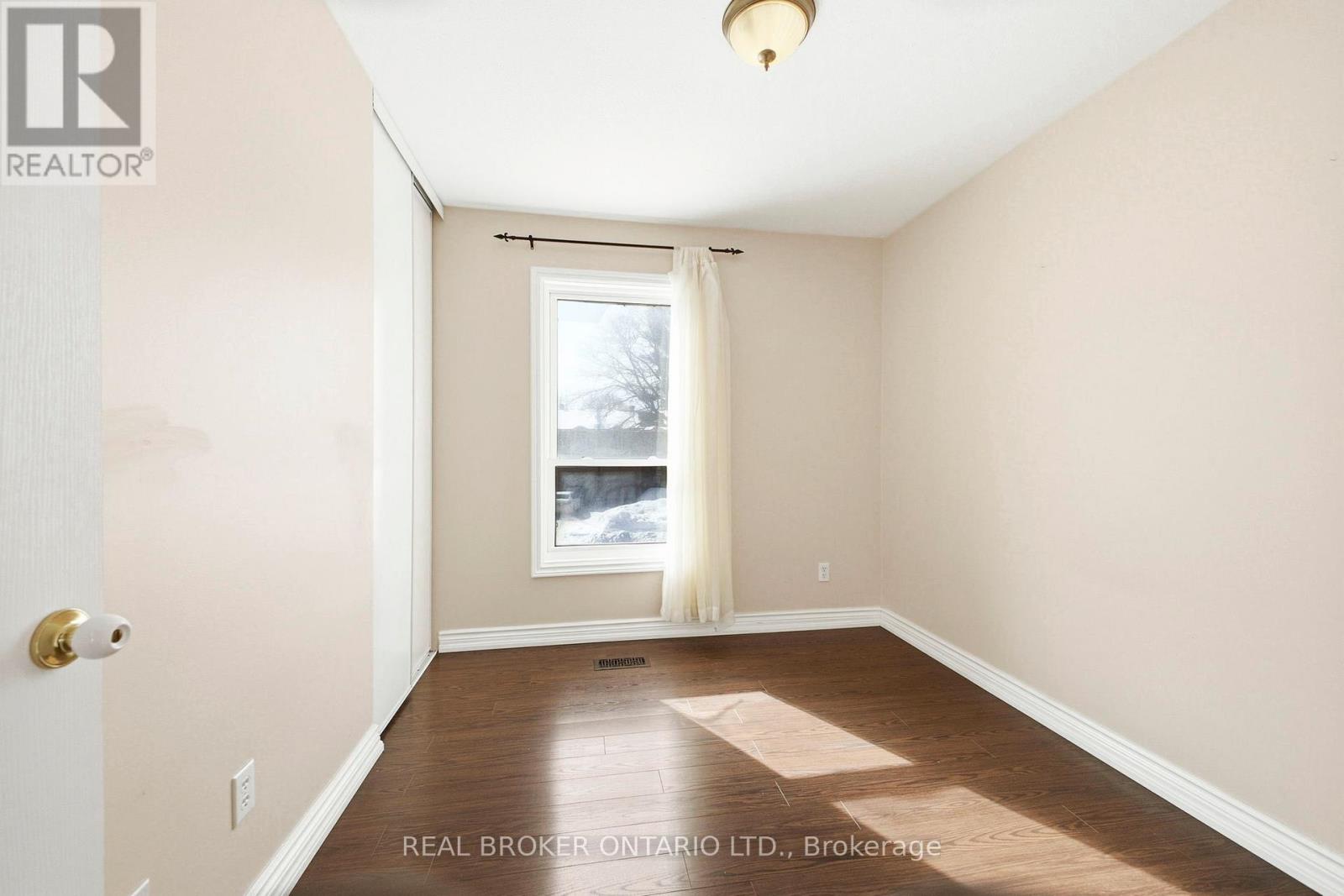 F - 6 Arnold Drive, Ottawa, Ontario  K2H 6V9 - Photo 26 - X12791434