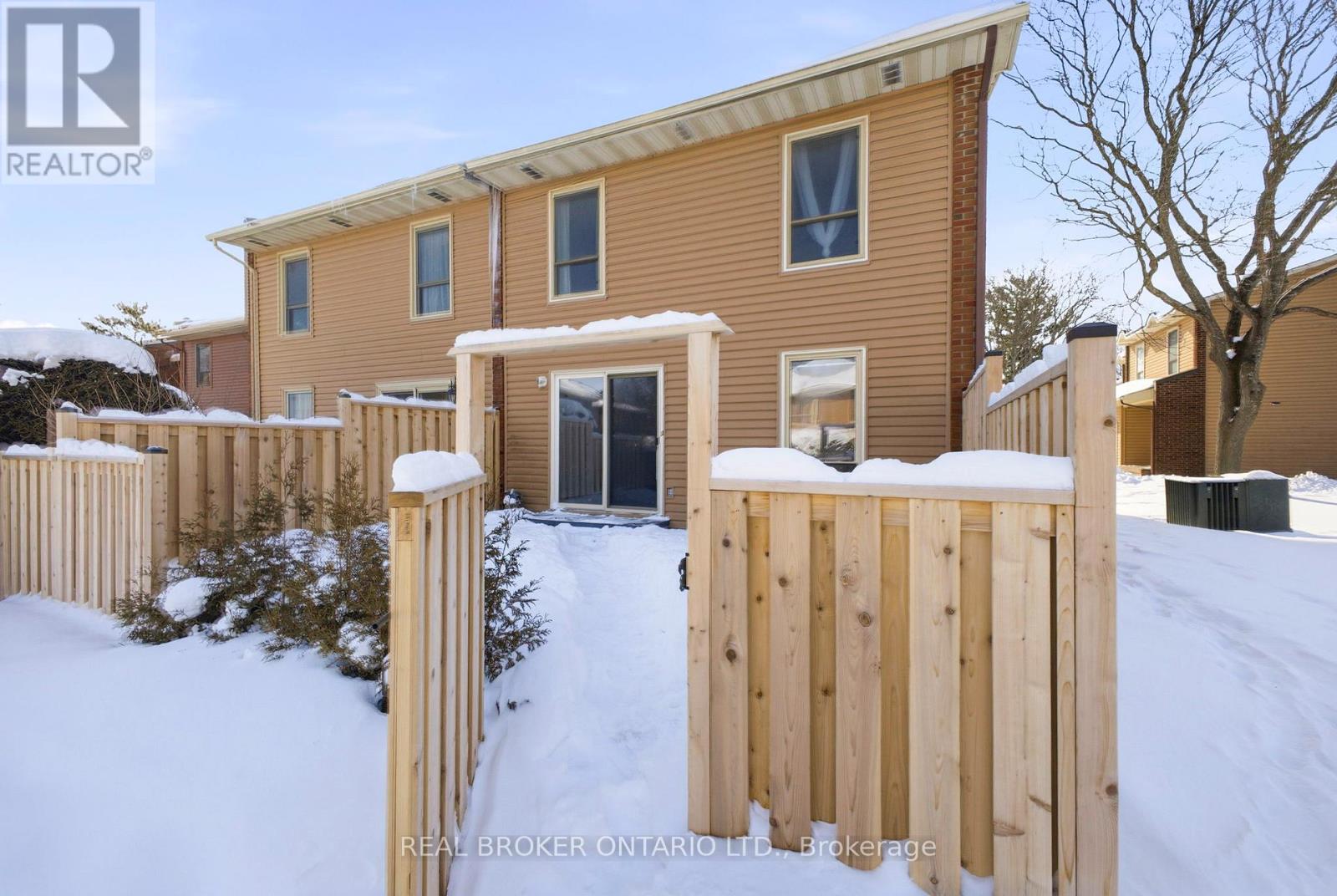 F - 6 Arnold Drive, Ottawa, Ontario  K2H 6V9 - Photo 38 - X12791434