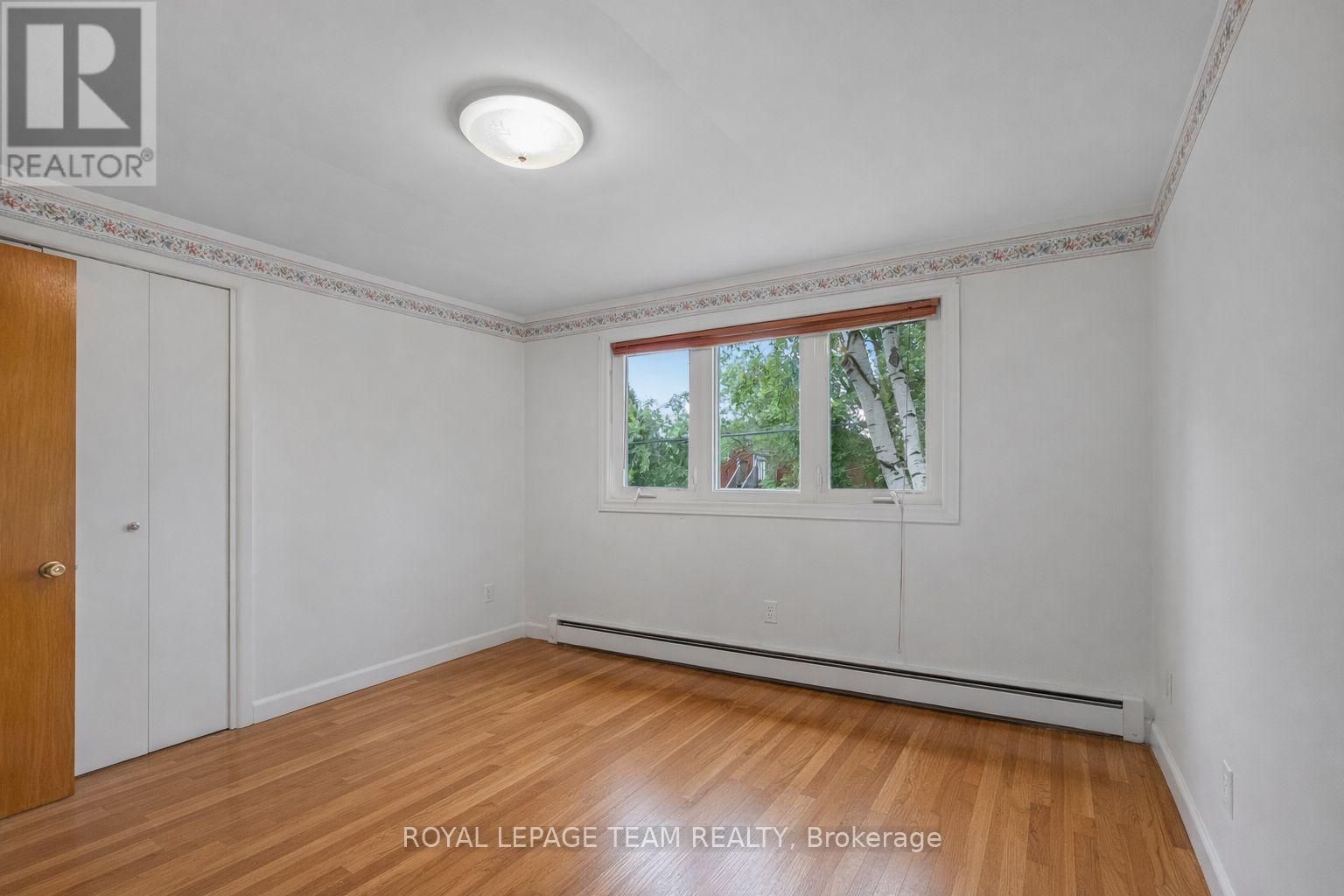 1166 Castle Hill Crescent, Ottawa, Ontario  K2C 2A8 - Photo 17 - X12791440