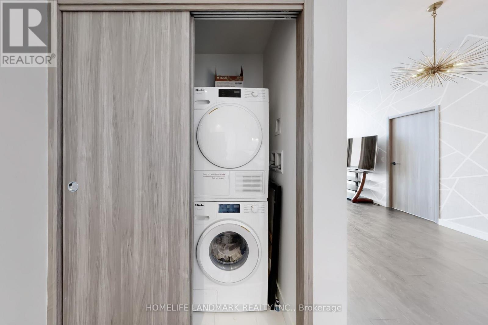 Ph3803 - 85 Mcmahon Drive, Toronto, Ontario  M2K 0H1 - Photo 31 - C12791410