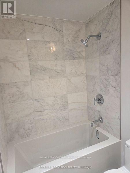 313 - 505 Glencairn Avenue, Toronto (Englemount-Lawrence), Ontario  M6B 0B2 - Photo 9 - C12791418