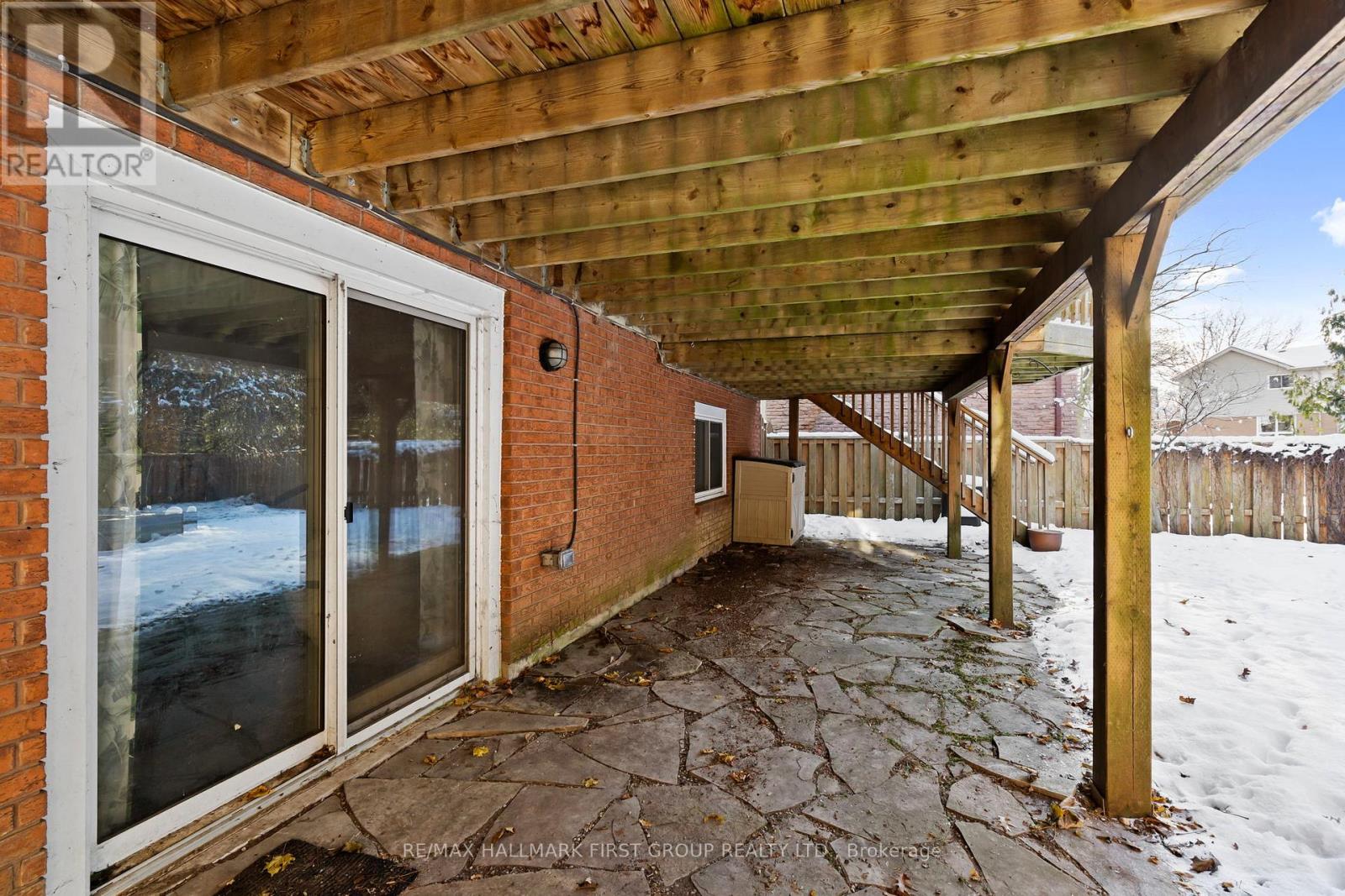 1742 Ada Court, Pickering, Ontario  L1V 2Z1 - Photo 3 - E12791432