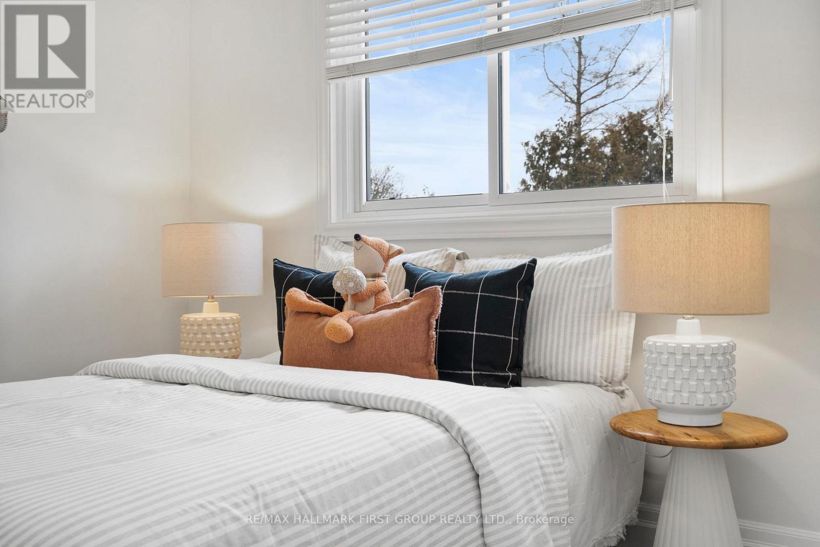 1742 Ada Court, Pickering, Ontario  L1V 2Z1 - Photo 31 - E12791432