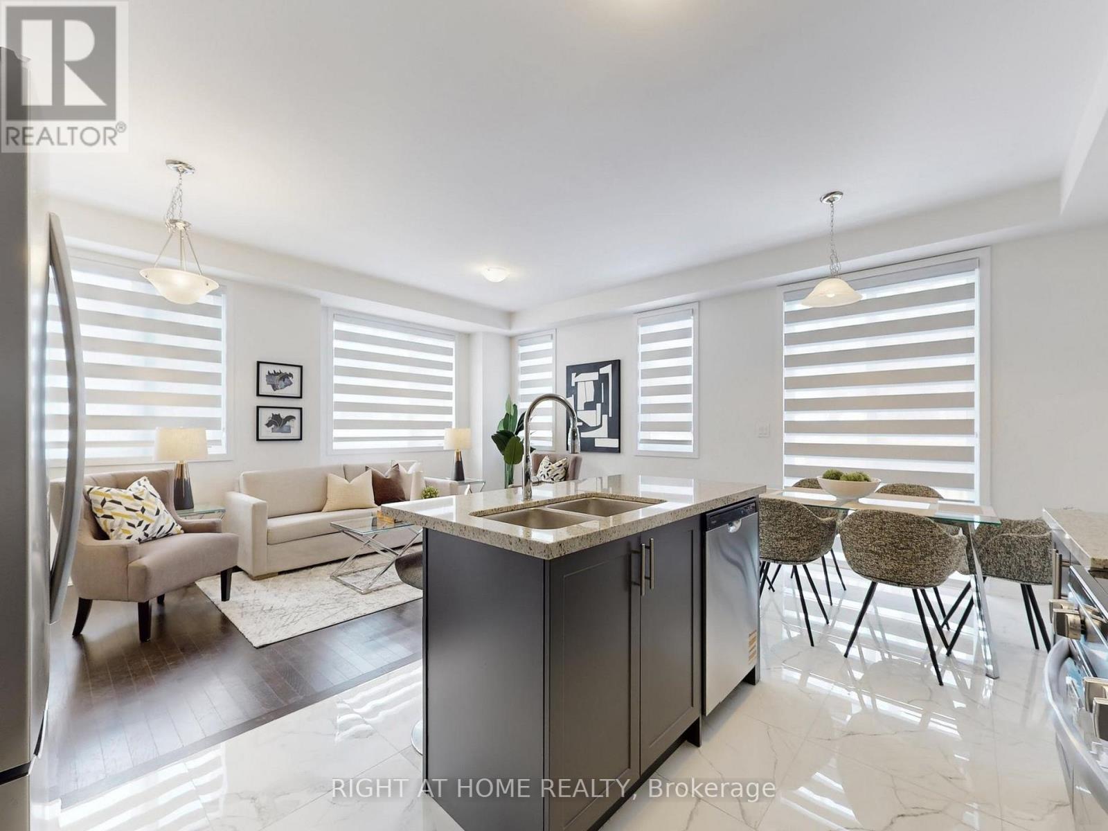 154 Anna Russell Way, Markham, Ontario  L3R 3X3 - Photo 11 - N12791404