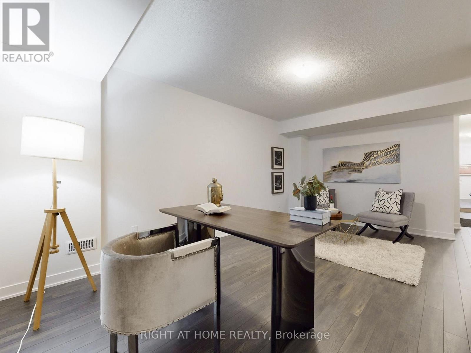 154 Anna Russell Way, Markham, Ontario  L3R 3X3 - Photo 31 - N12791404