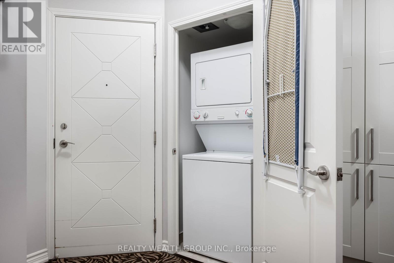 108 - 18 Harding Boulevard W, Richmond Hill, Ontario  L4C 0T3 - Photo 11 - N12791426