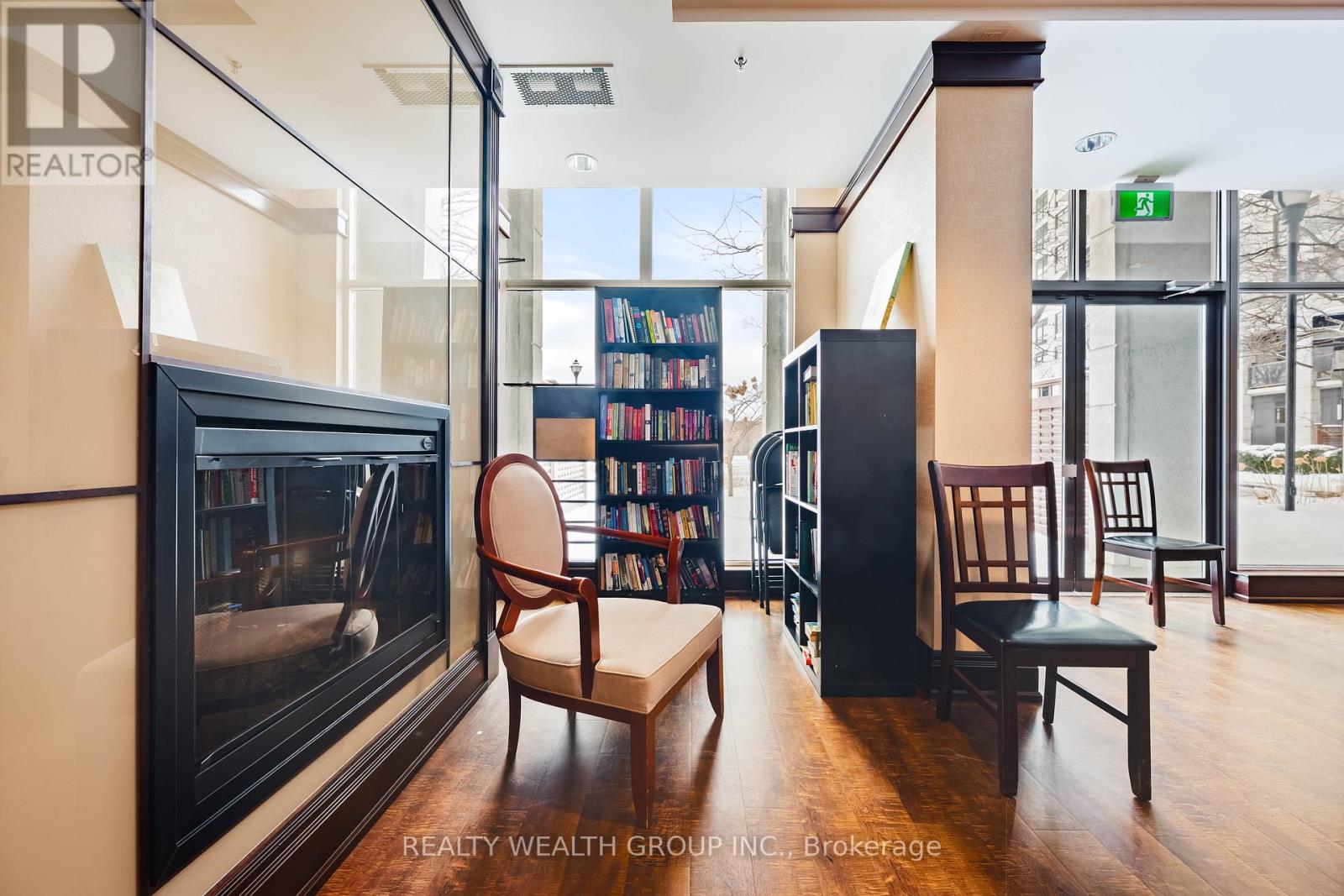 108 - 18 Harding Boulevard W, Richmond Hill, Ontario  L4C 0T3 - Photo 34 - N12791426