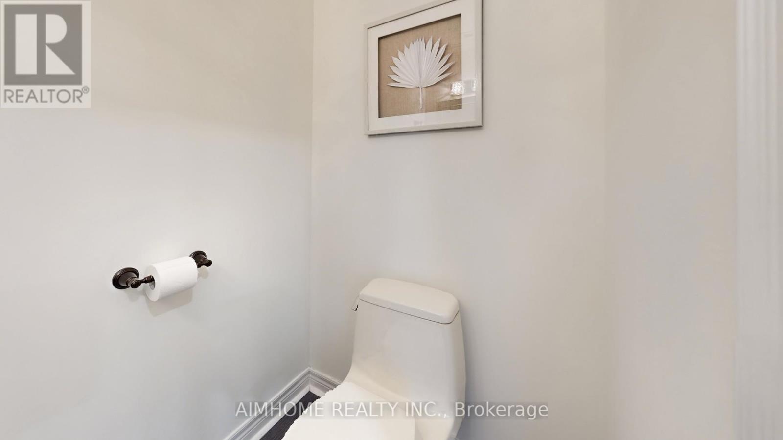 131 Castle Crescent, Oakville, Ontario  L6J 5H4 - Photo 19 - W12791414