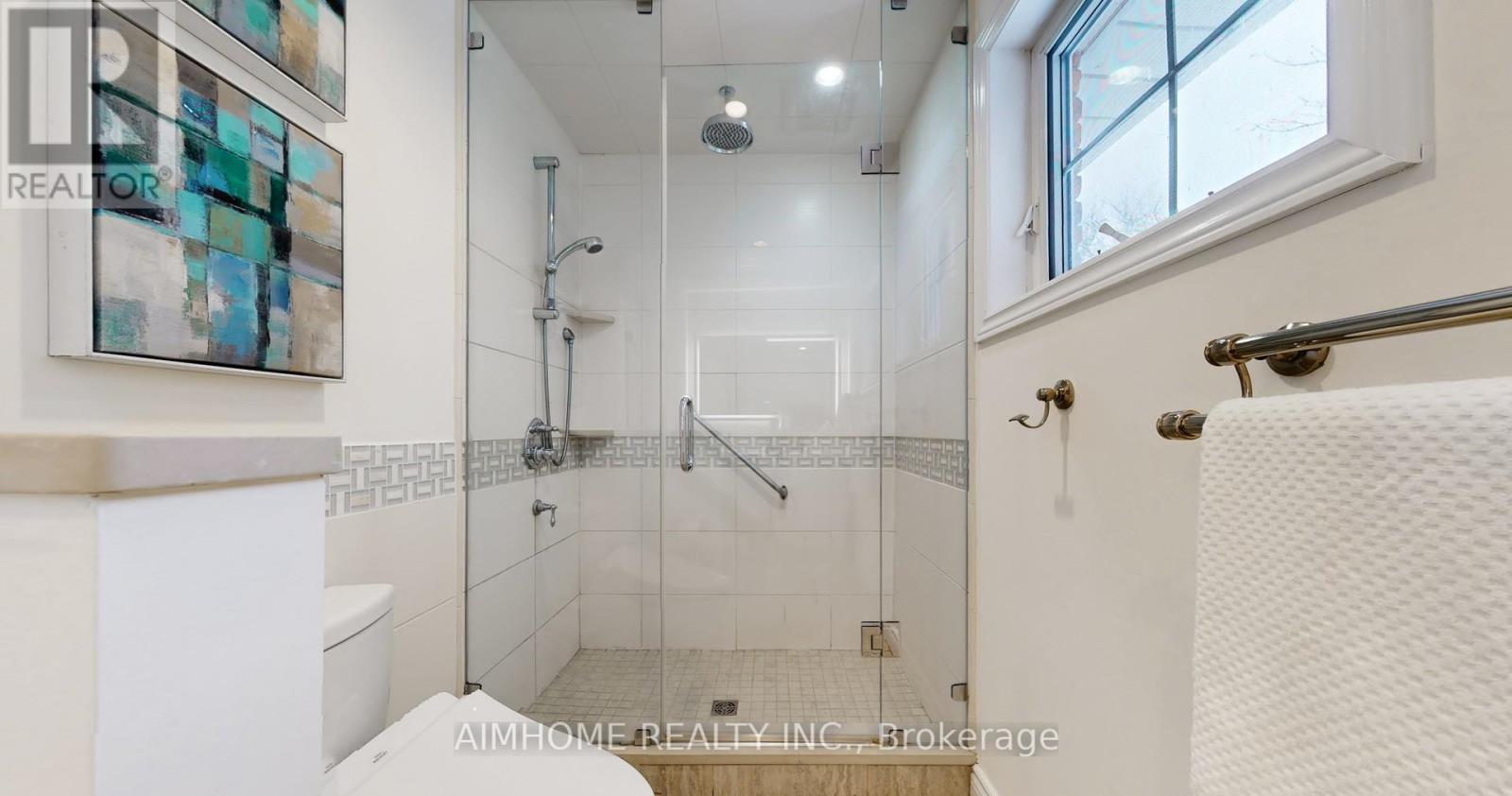 131 Castle Crescent, Oakville, Ontario  L6J 5H4 - Photo 26 - W12791414