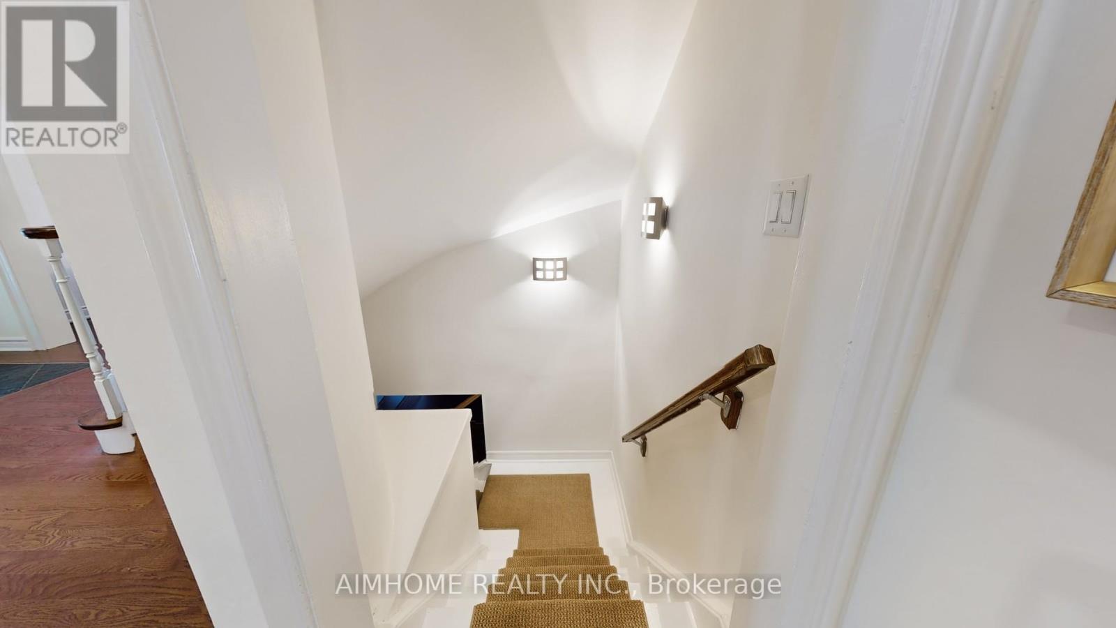 131 Castle Crescent, Oakville, Ontario  L6J 5H4 - Photo 35 - W12791414