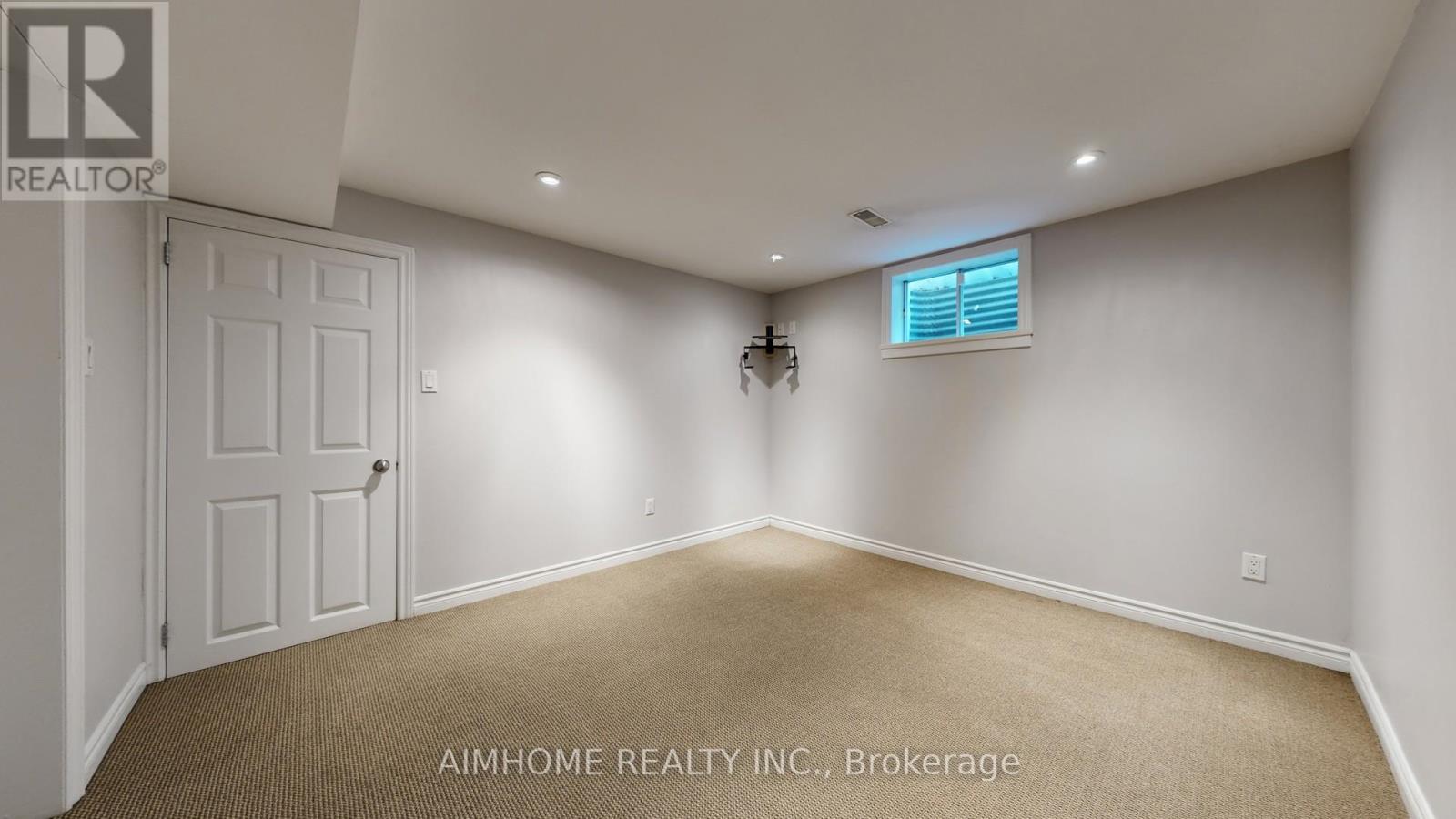 131 Castle Crescent, Oakville, Ontario  L6J 5H4 - Photo 39 - W12791414