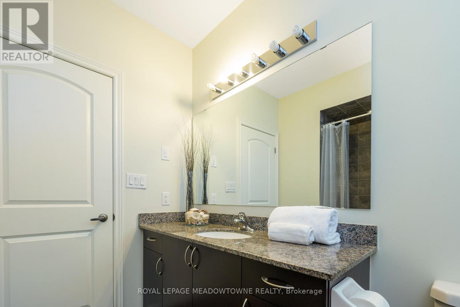 308 - 383 Main Street E, Milton, Ontario  L9T 8K8 - Photo 20 - W12791424