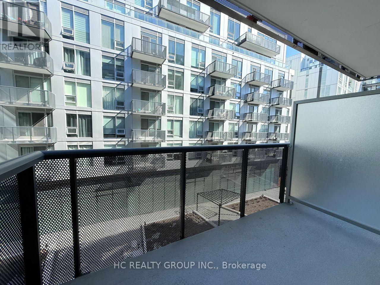 328 - 2450 Old Bronte Road, Oakville (Wm Westmount), Ontario  L6M 5P6 - Photo 10 - W12791428