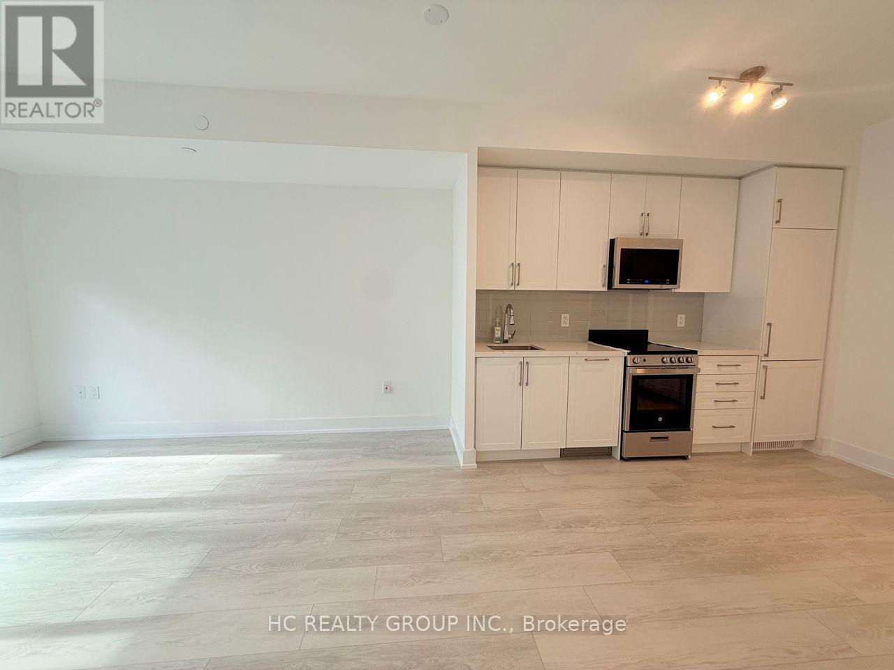 328 - 2450 Old Bronte Road, Oakville (Wm Westmount), Ontario  L6M 5P6 - Photo 5 - W12791428